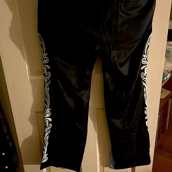 (Final sale🎉)Versace sweatpants *vintage/rare* Barocco style - Picture 7 of 13